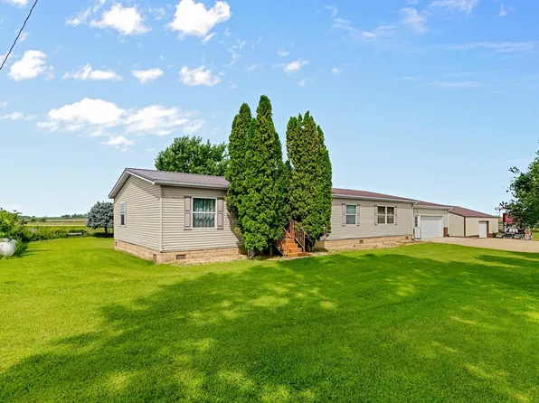 15774 SW 35th Ave, Ellendale, MN 56026