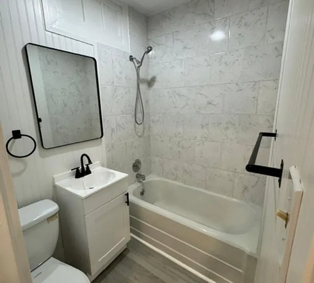 129 W Miner St #5 — Photo 8