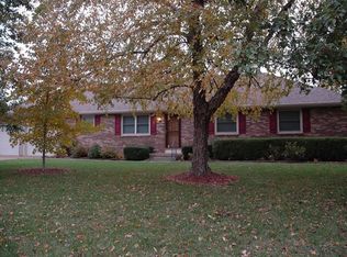 513 Custer Rd, Parsons, KS 67357