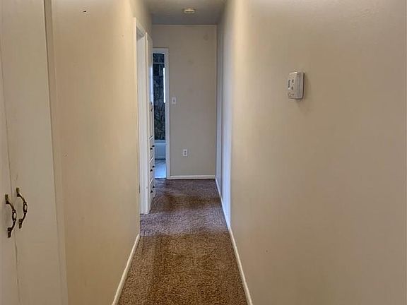 3rd image of 1408-1410 N Fairacres Dr