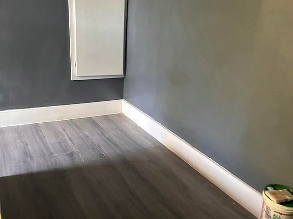 4th image of 3827 Poplar Springs Dr