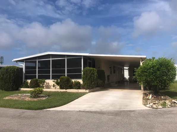 56 Parot Ct #642, Fort Myers, FL 33912