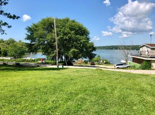 N6507 Orchard Hghts Rd, Delavan, WI 53115