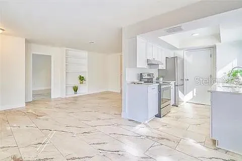 11713 Raintree Dr — Photo 7