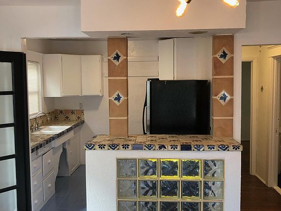 5th image of 1206 N Harper Ave #1206