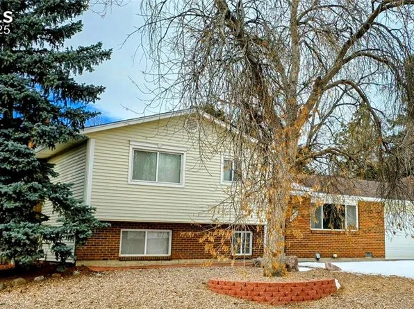 6313 Chippewa Rd, Colorado Springs, CO 80915