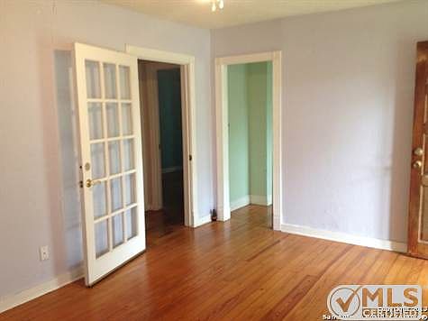 2nd image of 923 Britton Ave