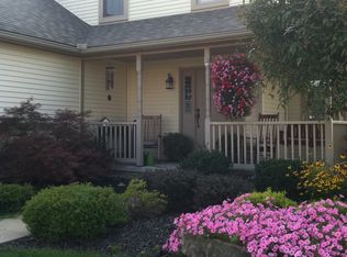 10310 Midway Dr, New Middletown, OH 44442