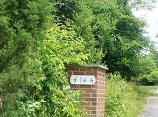 4144 Tower Hill Rd, South Kingstown, RI 02879