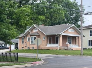 601 S Walnut St, Cameron, MO 64429