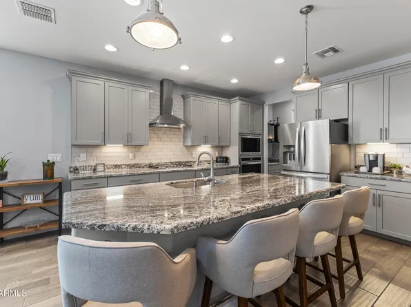 18865 W MESCAL Street, Surprise, AZ 85388
