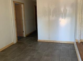 370 Poplar St, Nelsonville, OH 45764