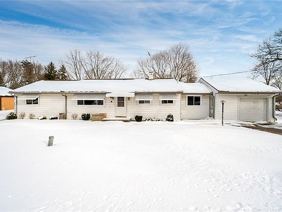 2nd image of 372 Dove Dr