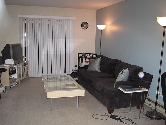 2nd image of 300 Circle Ave APT 3F