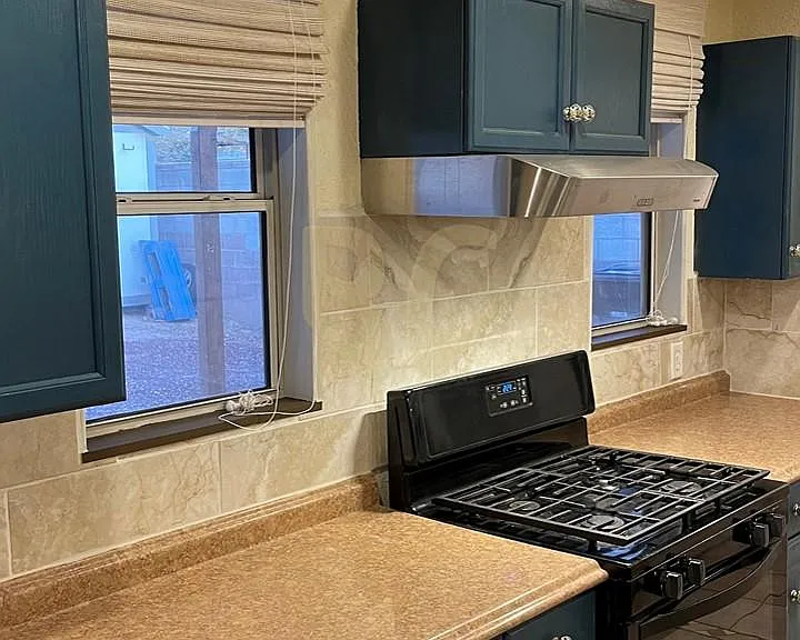 2408 Gretta St NE — Photo 3