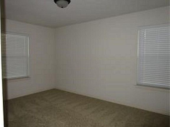 4th image of 6932 Carrington Ln
