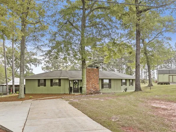 4859 S County Road 20, Ozark, AL 36360