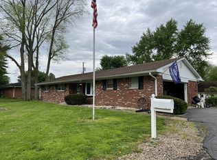 984 Mullinix Rd, Greenwood, IN 46143