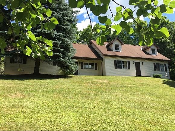 1st image of 168 Parkview Dr