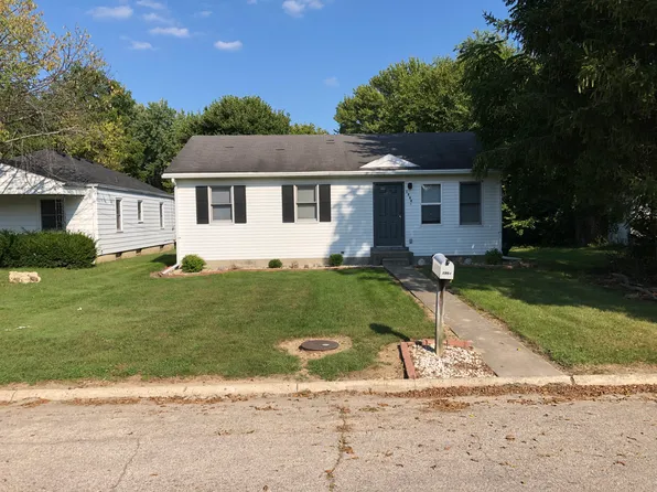 1864 N Maplewood Ave, Muncie, IN 47304