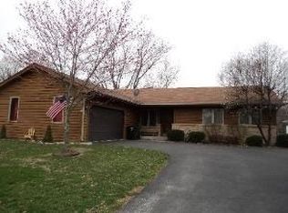64 Fairfield Rd, Lindenhurst, IL 60046