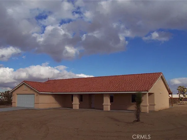 12177 Sonora Rd, Phelan, CA 92371