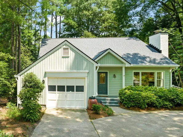 2504 W Club Blvd, Durham, NC 27705