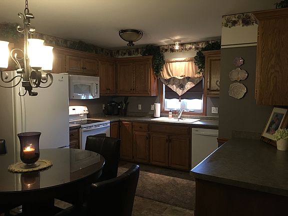 4th image of 1426 Walsh Acres Dr