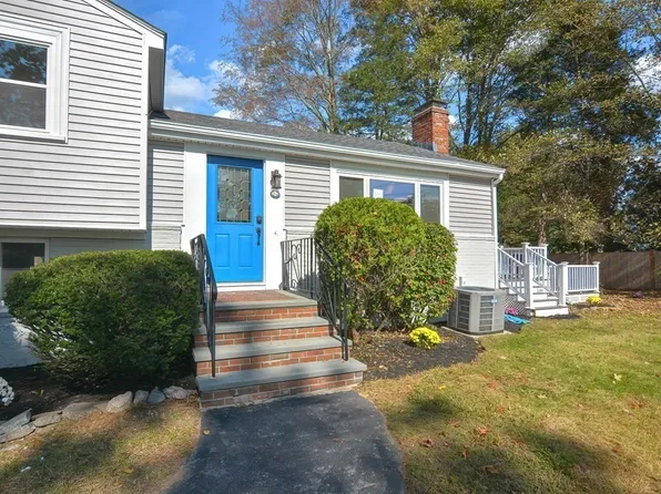 256 Fiske St, Holliston, MA 01746