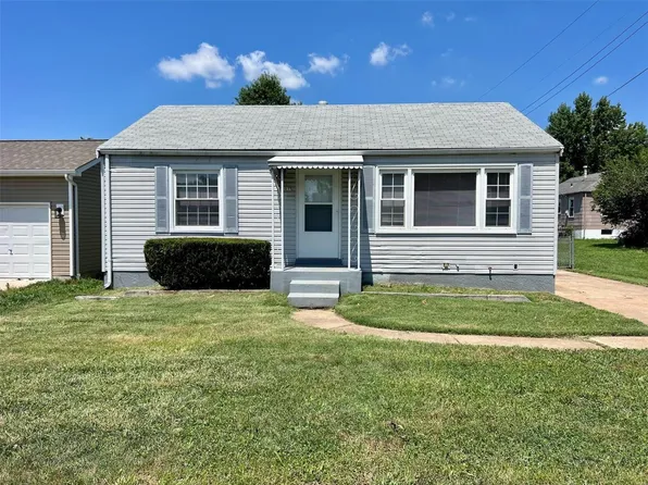 8107 Blanchard Dr, Saint Louis, MO 63134