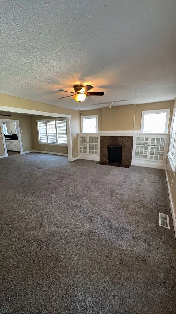 817 W York for rent — Photo 3