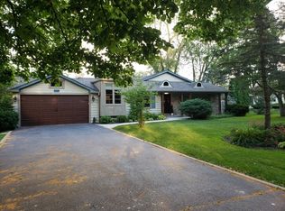 4N311 Hawthorne Ave, Bensenville, IL 60106