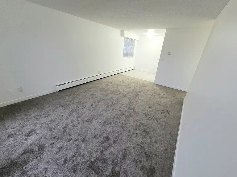 274 W 2nd St #207 — Photo 22