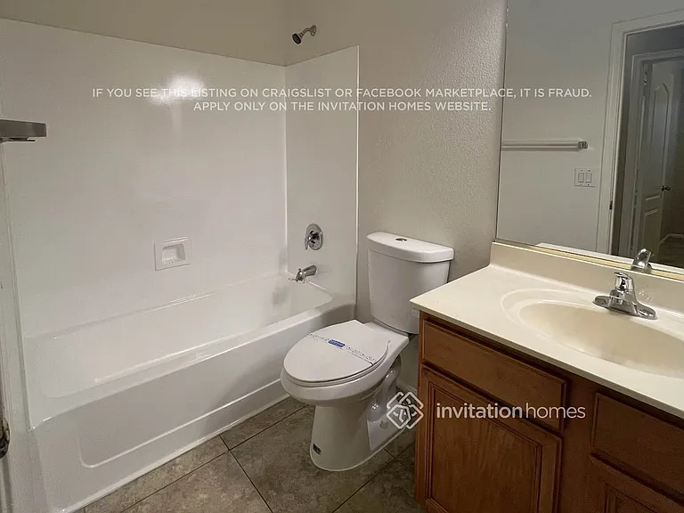 15966 W Latham St — Photo 13