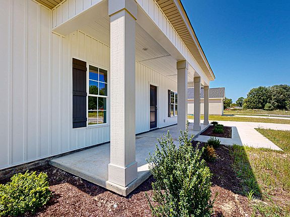4th image of 3323 School View Drive