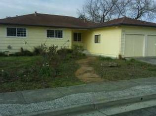 2209 Sartori Dr, Santa Rosa, CA 95405