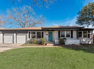 1502 Betsy Ln, Irving, TX