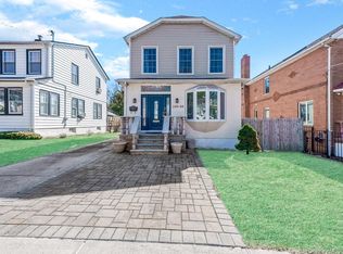 24944 Thebes Ave, Little Neck, NY 11362