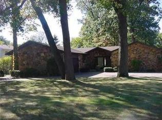 52961 Winterberry Dr, South Bend, IN 46637
