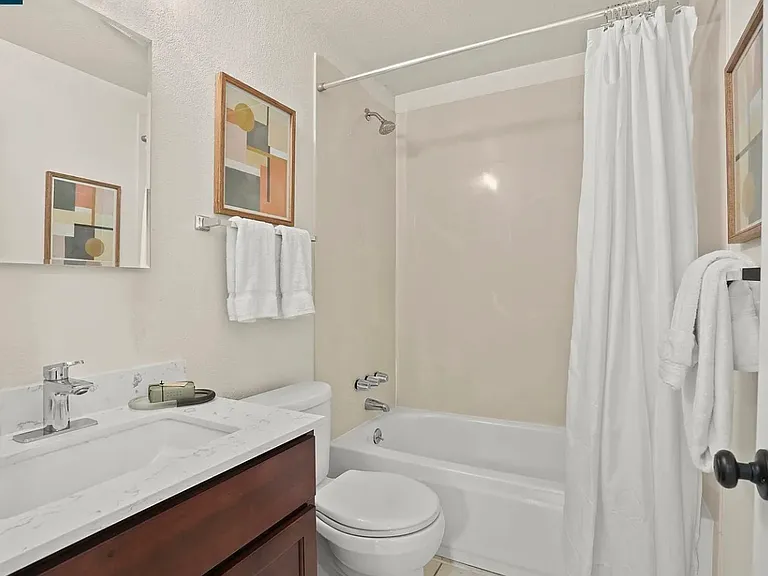 3609 Walnut St — Photo 13
