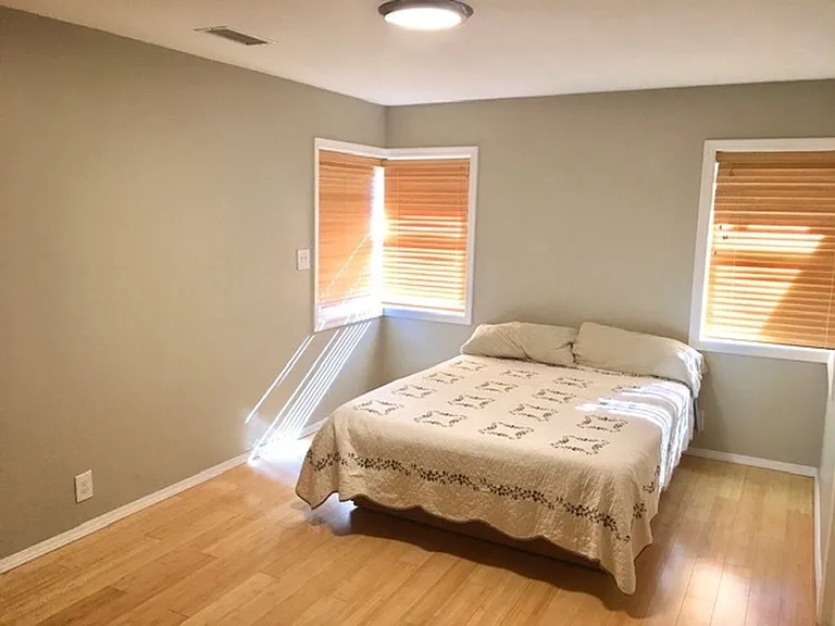 12202 Boulder View Dr — Photo 10