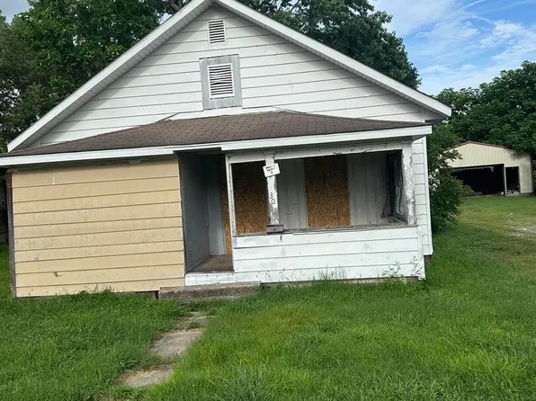 307 N Otis St, Marion, IL 62959