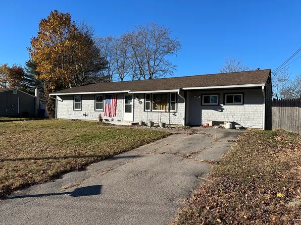 14 Dennis Ln, Wareham, MA 02571