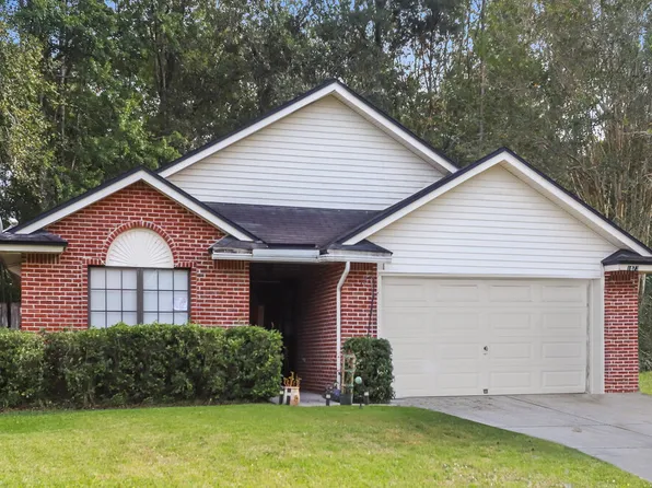 1873 Indian River Dr, Fleming Island, FL 32003