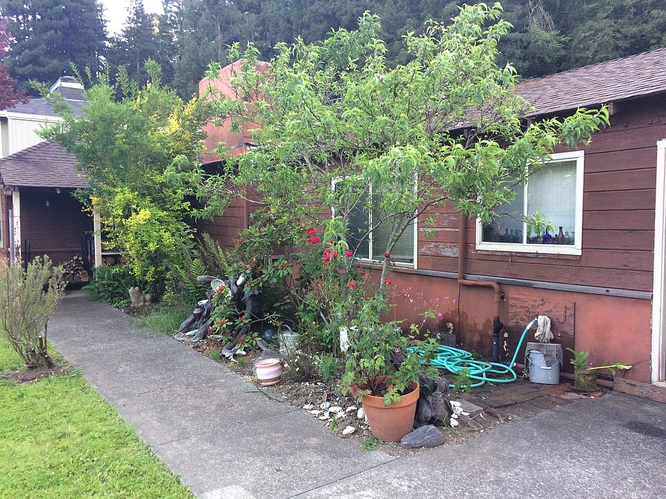 2nd image of 14704 Carrier Ln