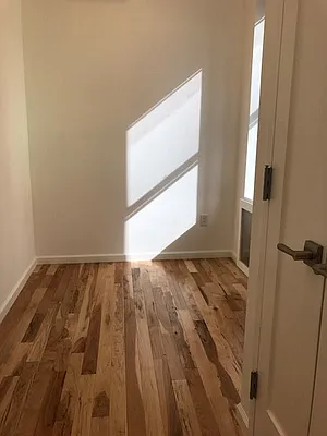 Rented by (Legacy) Shelli Scrimale, LREB | media 8