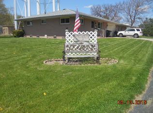 1112 E 2nd St, Belvidere, IL 61008