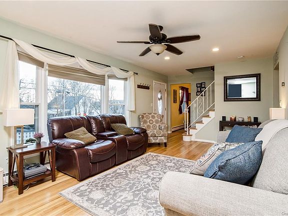 2nd image of 85 Frankford St