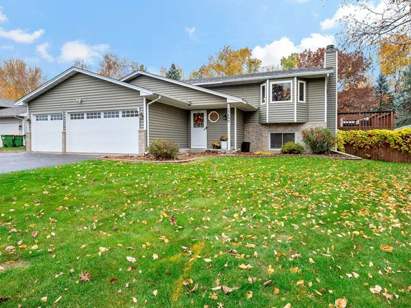 13690 Geneva Ave N, Hugo, MN 55038