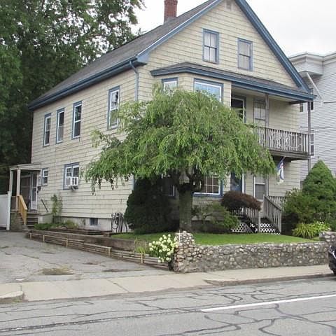 1st image of 703 Manville Rd